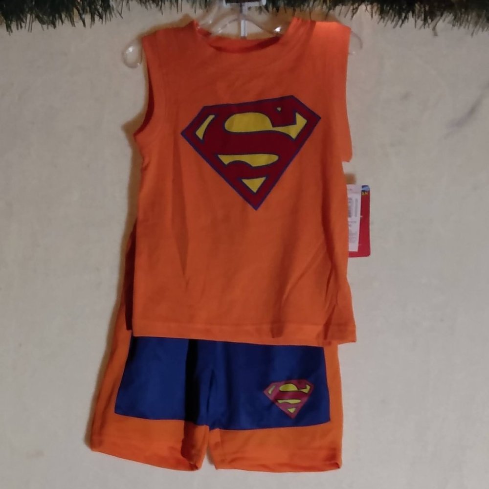 Superman Matching Set 4T Boys Shirt and Shorts